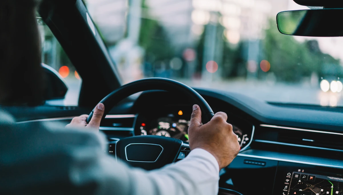 De Telegraaf abonnement nu ook via Apple CarPlay en Android Auto